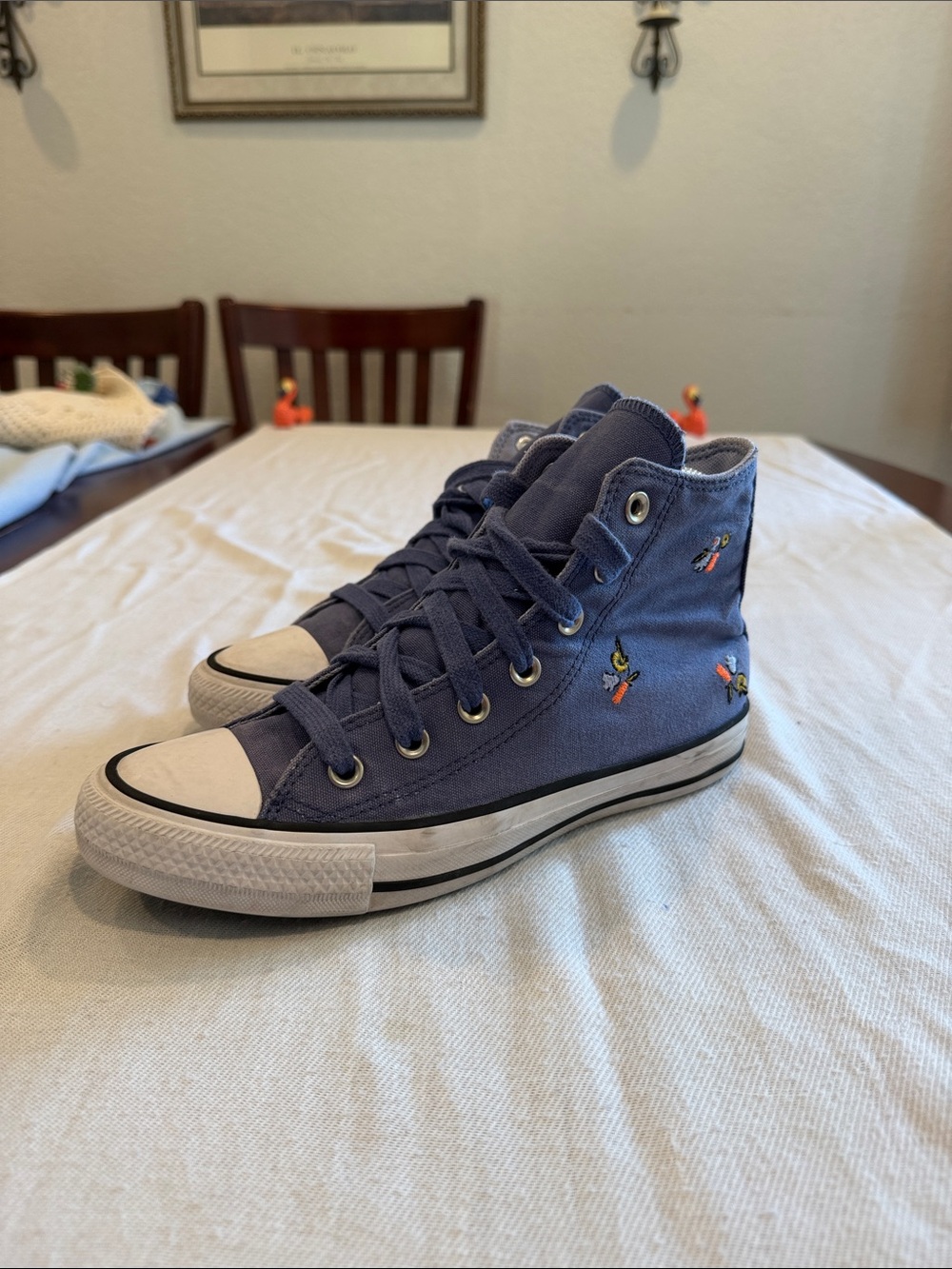 WOMEN SIZE 8 CONVERSE CHUCK TAYLOR ALL STAR HIGH STRONGER TOGETHER A01734F